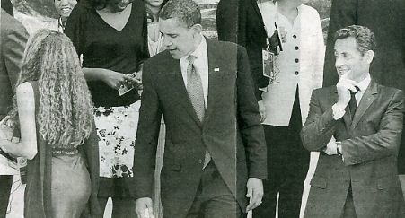 Sarkozy admires a woman not in a burkha