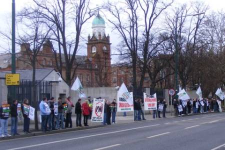 Click on image to see full-sized version psni_dublin_27feb2.jpg